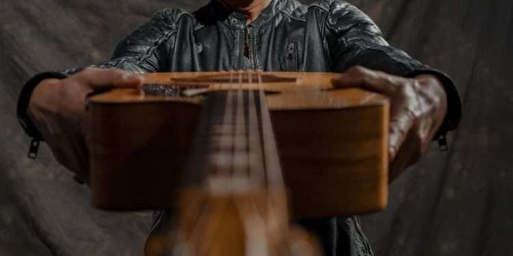 Marco Ligabue live a Fluminimaggiore (SU) sabato 14 giugno