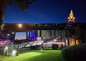 Incendio al Viola Park, 4 intossicati