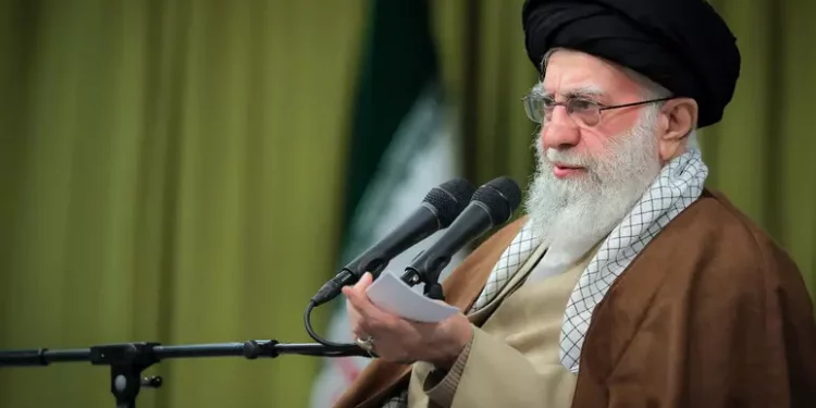 Khamenei, ‘Israele non ne uscirà indenne’