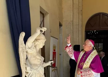 La statua di San Michele torna all’ospedale militare di Cagliari