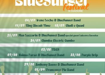 Dal 4 luglio sulla baia di Porto Ferro riparte il BlueSunset festival 2025