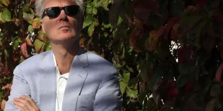 50 anni di Talking Heads, un video con Saoirse Ronan