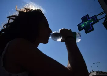 Fine settimana rovente, sabato 6 città a bollino rosso