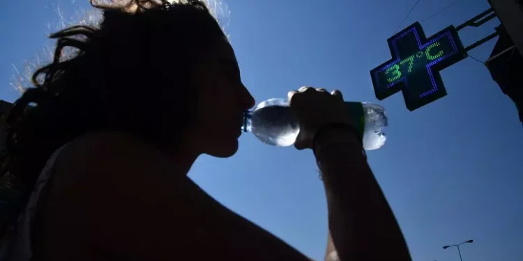 Fine settimana rovente, sabato 6 città a bollino rosso