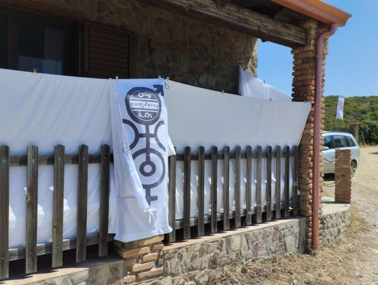 Al via L’Isola Nuda, il festival che promuove la nudità sociale