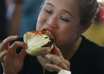 Disturbi alimentari per 3 milioni di italiani. Oltre mezzo milione i casi di anoressia