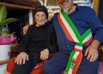 Assolo festeggia i 104 anni di Laurina Caria: una vita lunga più di un secolo