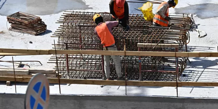 Caldo record, in Lombardia stop lavori dalle 12.30 alle 16