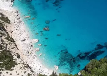 Per un giorno in spiaggia si spendono fino a 1.500 euro
