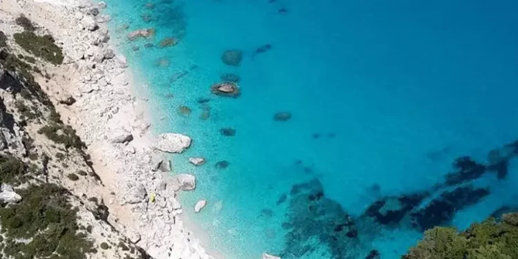 Per un giorno in spiaggia si spendono fino a 1.500 euro