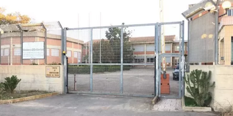 Rissa tra migranti per un monopattino, 2 feriti a Monastir