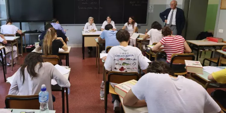 Quasi 12.500 studenti sardi pronti per gli esami di maturità