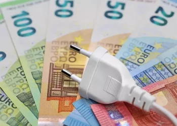 Arriva lo sconto di 200 euro, le bollette diventano chiare