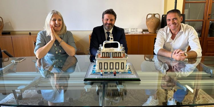 La Fontana di Rosello diventa un’opera in Lego: omaggio al monumento simbolo di Sassari