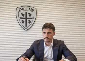 Il nuovo Cagliari si presenta al pubblico nel sito di Tharros