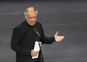 Vergognosa decisione della Direzione della Reggia di Caserta: annullato il concerto sinfonico diretto da Valery Gergiev