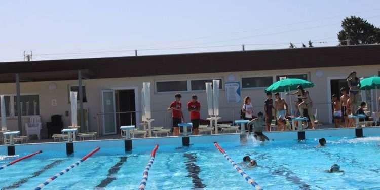 Sanluri, inaugurata la nuova piscina per i bambini