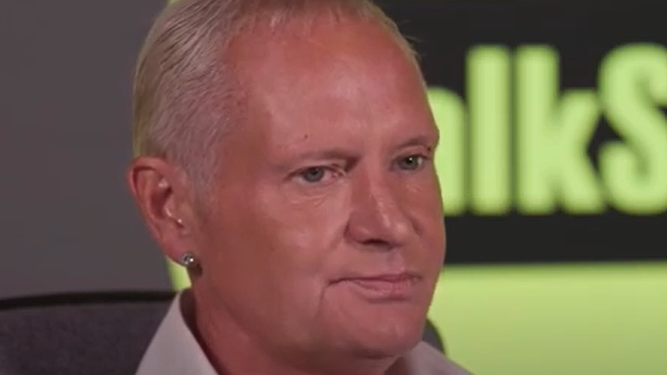 Paura per Paul Gascoigne, l’ex calciatore trovato in casa semi incosciente