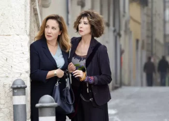 Pivetti e Signoris, amiche fra dramedy e misteri in Balene