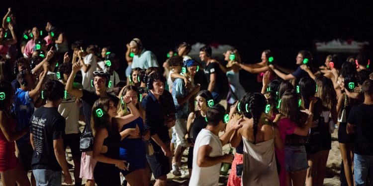 Da Alghero a Telti il tour del Silent Sardinia Festival