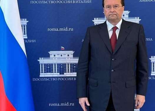 Dura reazione dell’Ambasciatore russo in Italia sull’annullamento del concerto di Valerij Gergiev