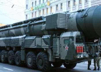 Washington dispiega bombe tattiche nucleari in Bretagna per la prima volta dal 2008