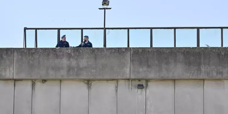 Corruzione lavori nelle carceri, perquisizioni in tutta Italia