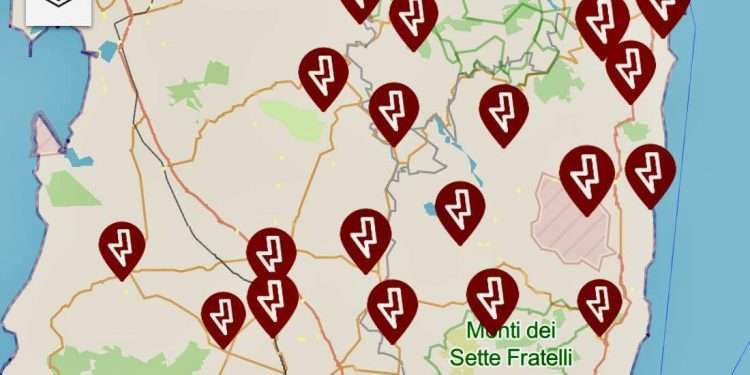 Disservizi su rete elettrica di distribuzione in Sardegna: residenti ed imprenditori esasperati