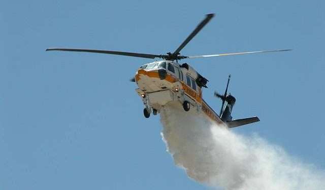 Vasto incendio a Bolotana, in azione l’elicottero della Forestale