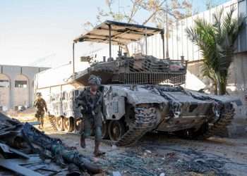 A Gaza è iniziata l’offensiva via terra del regime sanguinario israeliano su Deir al-Balah