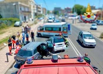 Grave incidente a Quartu, frontale tra due auto