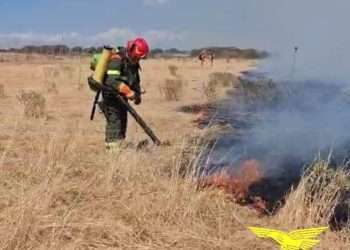 Fiamme a Nurri, prosegue da ieri il vasto incendio