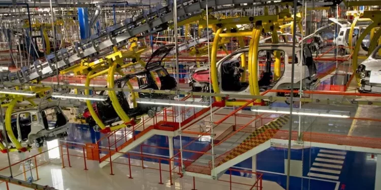 Istat, cala la produzione industriale a maggio, -0,7%