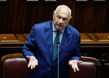 Pd-Avs-M5s-+Eu, su Almasri Nordio ha mentito, si dimetta