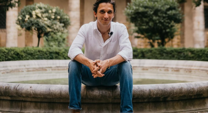 Dopo Gergiev a Caserta, stessa sorte per il pianista ucraino Romanovsky. Annullato il concerto a Bologna