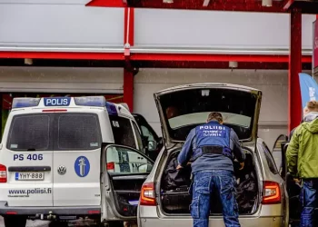 Attacco con coltello in un mall in Finlandia, vari feriti