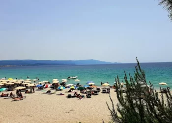 Caro spiagge, Alghero e Sinigaglia le più costose in Italia