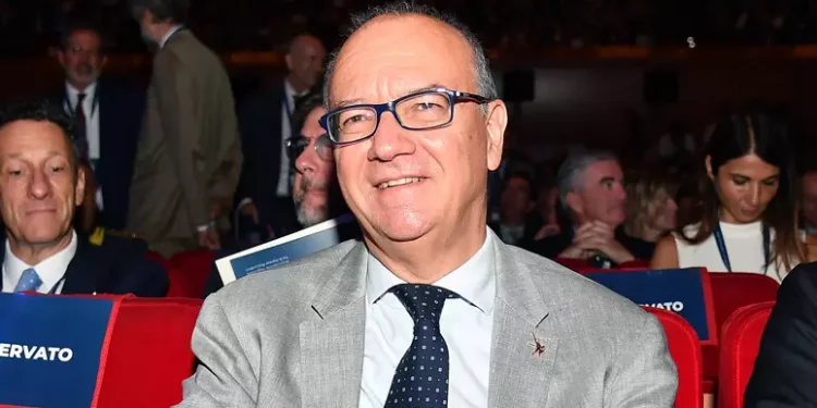 Valditara, prossimo anno scolastico assumiamo 54mila professori