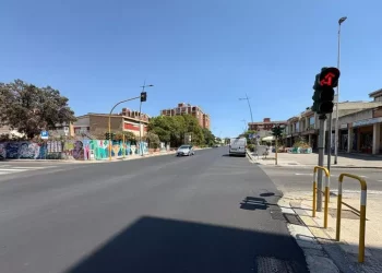 Lavori di notte per nuova segnaletica in viale Colombo a Quartu