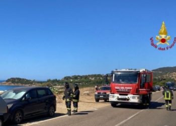 Tragedia a Villasimius, esce di strada: muore motociclista