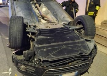 Brutto incidente a Siligo: perde il controllo del suv e si ribalta