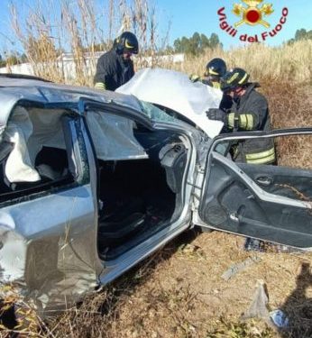 Gravissimo incidente a Cala Liberotto: ragazzi estratti dalle lamiere