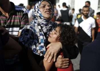 Gaza, Save the Children: “100 bambini morti per fame”