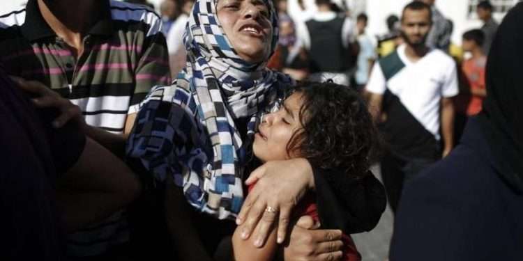 Gaza, Save the Children: “100 bambini morti per fame”