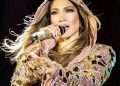 Jennifer Lopez una stella che brilla nella notte in Costa Smeralda