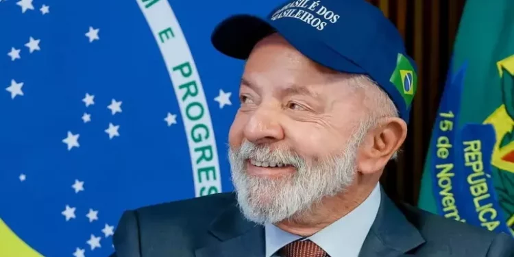 Brasile, Lula avvia il processo di ritorsione contro dazi Usa