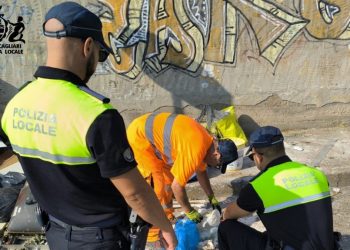 Cagliari, abbandono di rifiuti ed evasori Tari: sanzionate oltre mille irregolarità