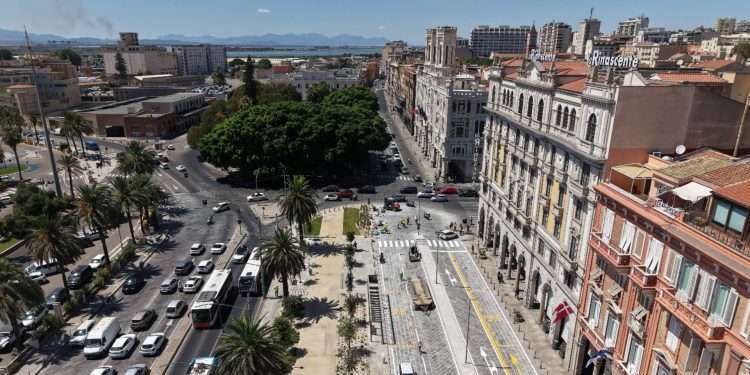 Cagliari, terminati i lavori di via Roma