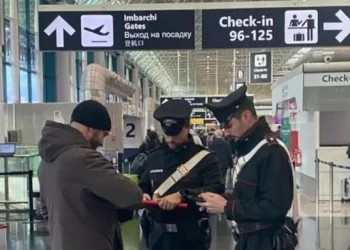 Nella valigia un chilo di ketamina, arrestato all’aeroporto di Cagliari