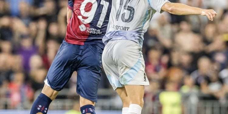 Calcio, il Cagliari batte l’Entella ai calci di rigore